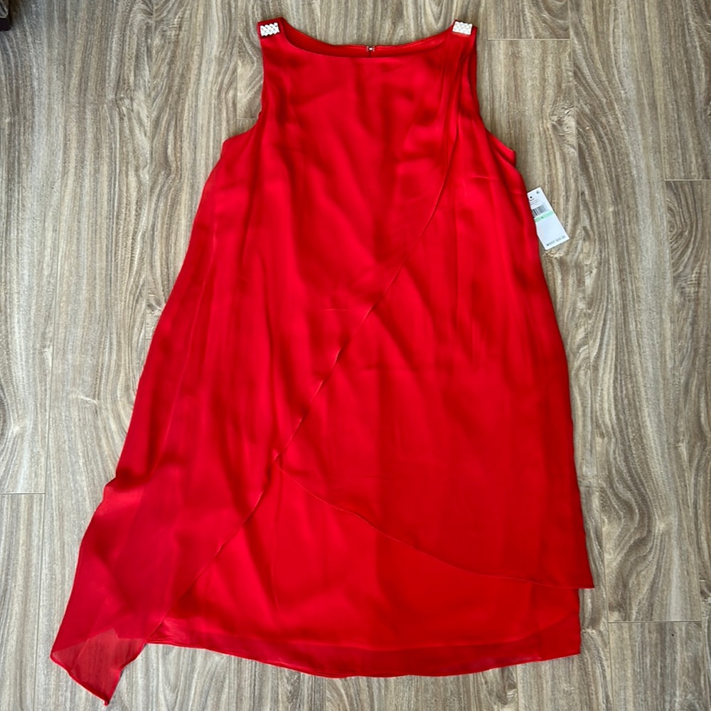 NWT SLNY Flowy Red Dress